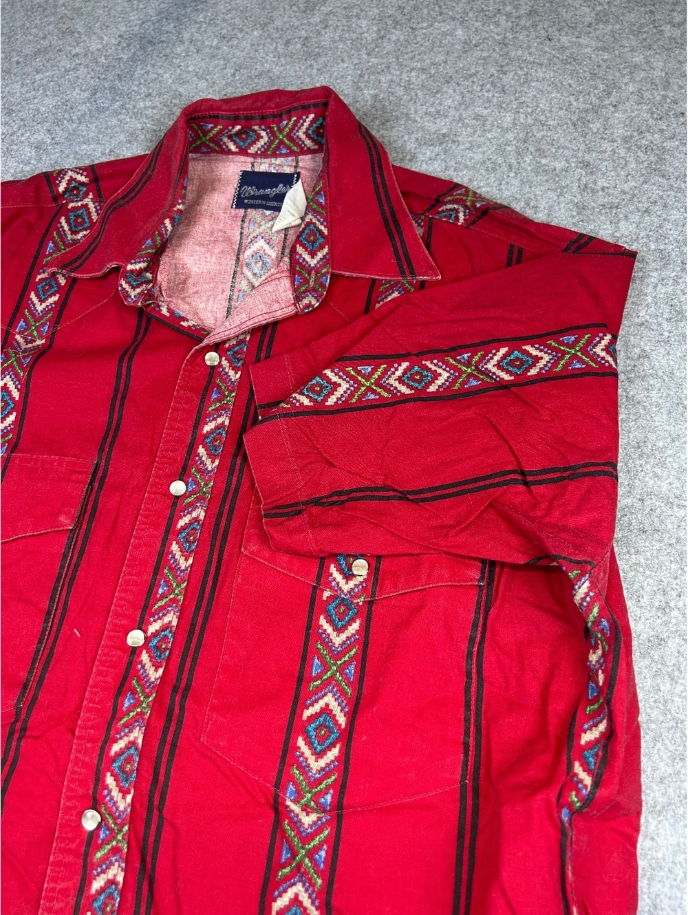 Vintage Wrangler Western Shirt Men L Pearl Snap Southwest Aztec Geometric Red